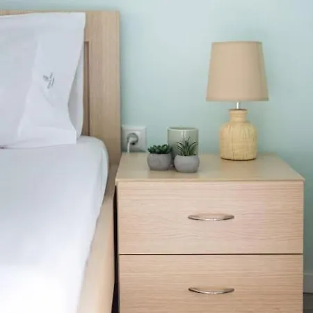 Sunny Retro Near Centre Thessaloníki